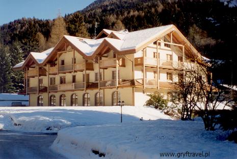 Holidays Dolomiti Apartment Resort